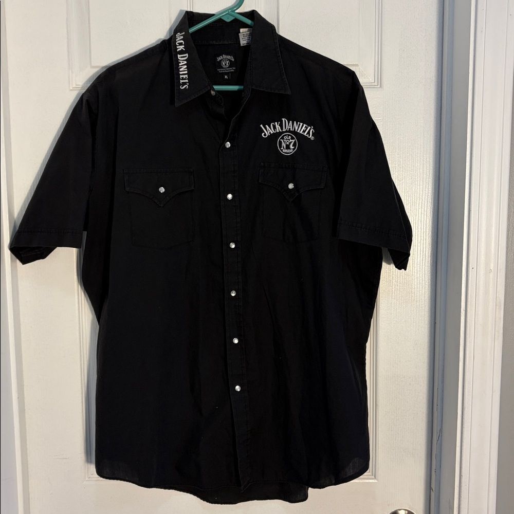 Jack Daniels stitched black pearl snap shirt XL